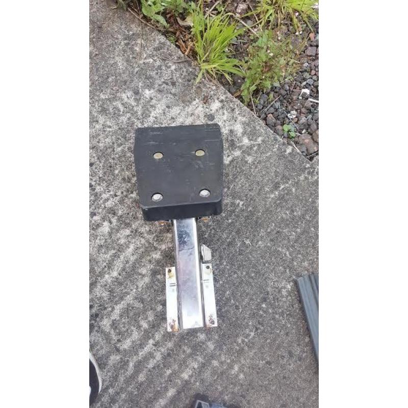 drop down auxilliary outboard engine bracket