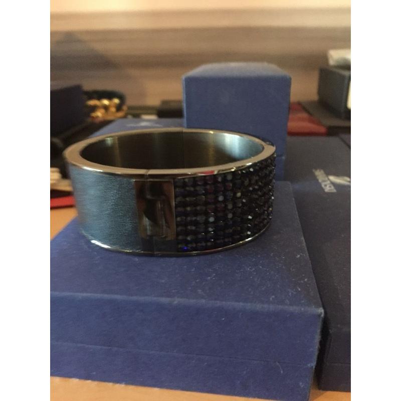 Navy blue Swarovski bangle. Lovely.