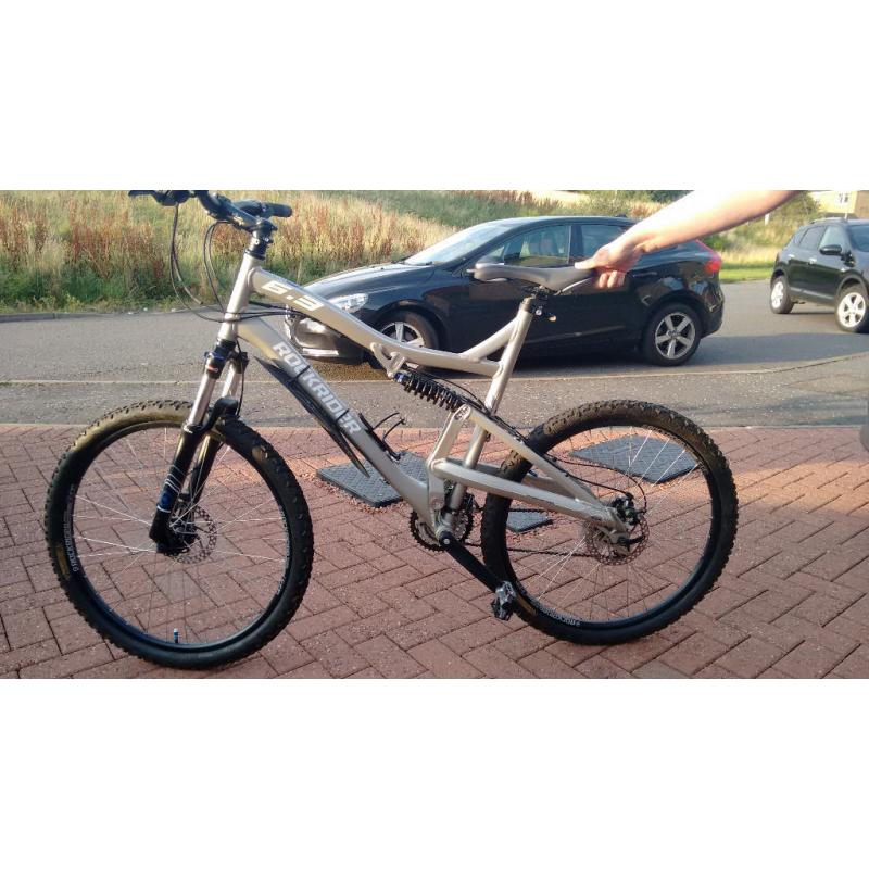 ROCKRIDER 6.3 MOUNTAIN BIKE FULL SUSPENSION MINT CONDITION