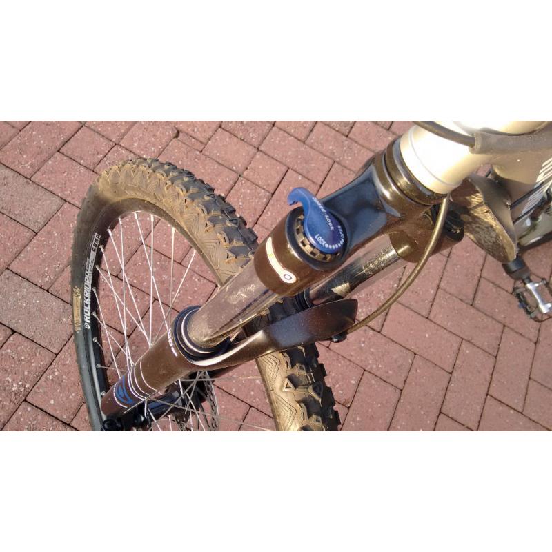 ROCKRIDER 6.3 MOUNTAIN BIKE FULL SUSPENSION MINT CONDITION