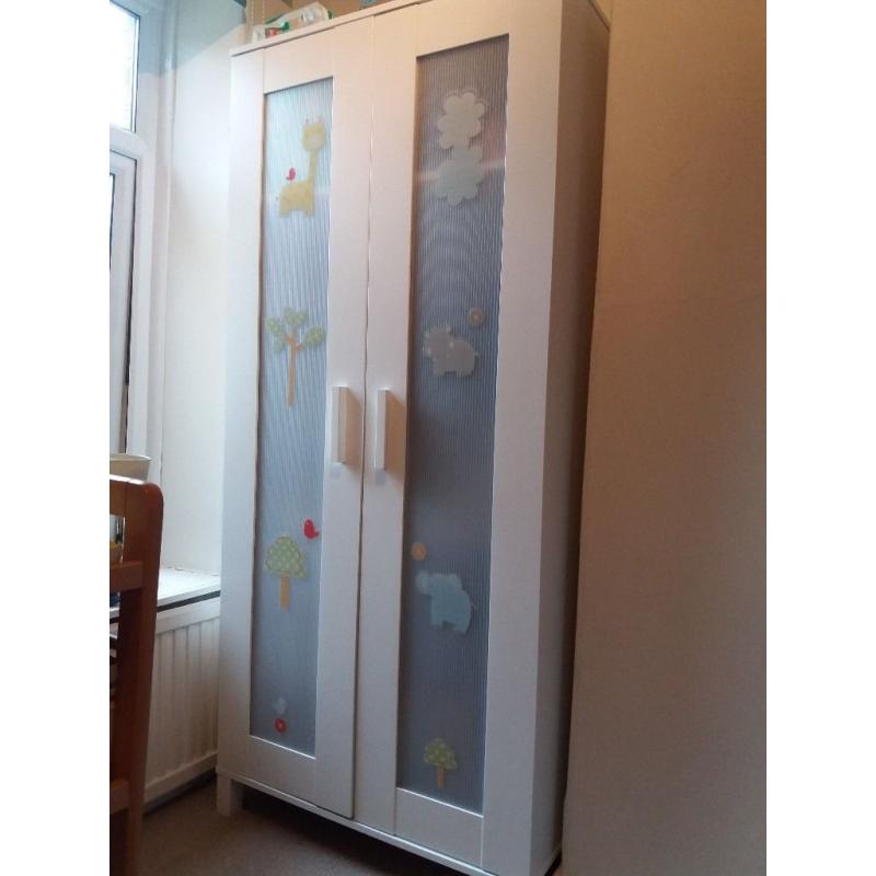 BUNDLE - Wardrobe and Dresser - *Good Condition*