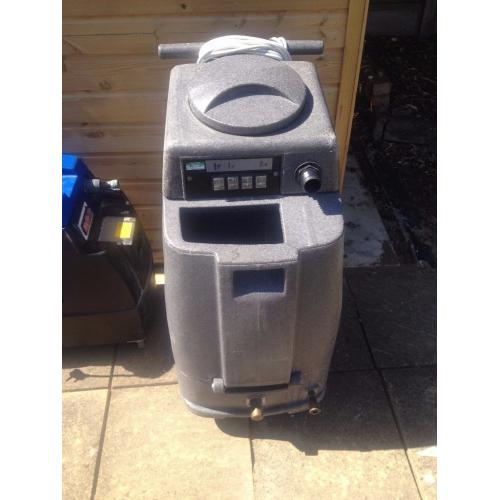 Carpet Cleaning Machines