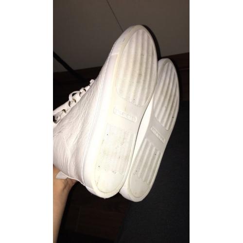 BALENCIAGAS 5.5