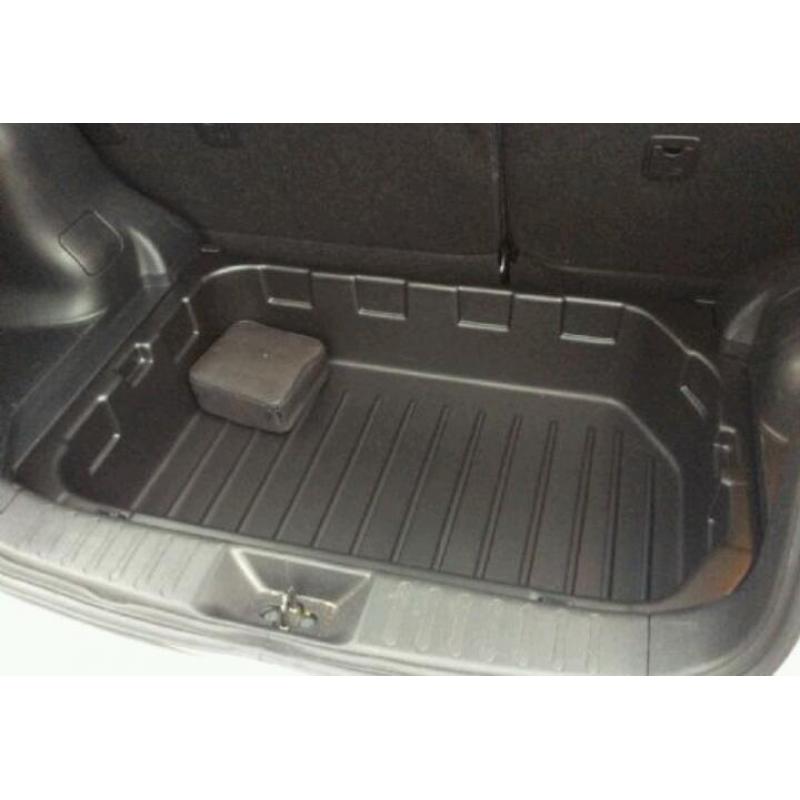 Nissan juke boot tray