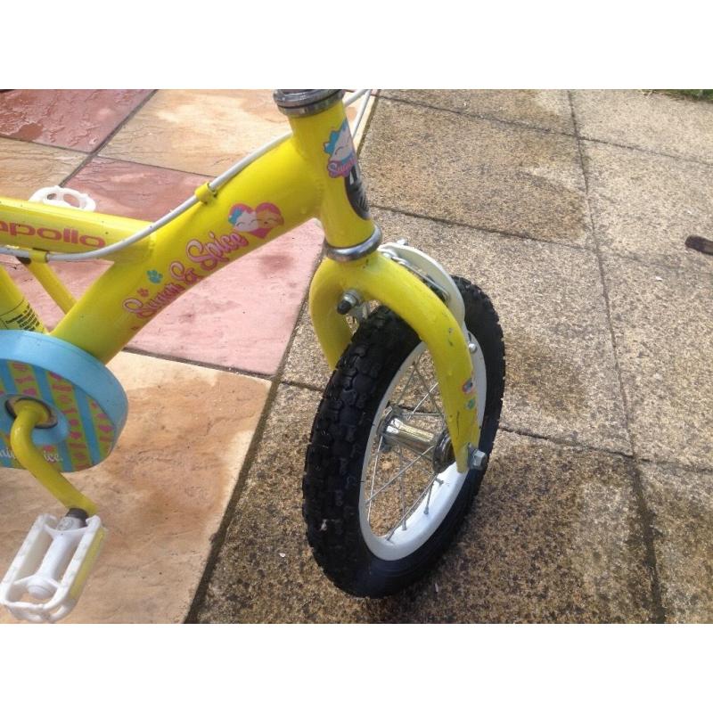 10" girls bike from Halfords