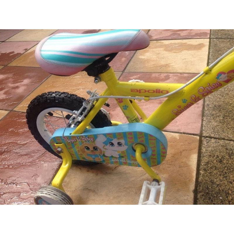10" girls bike from Halfords