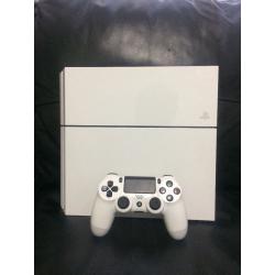 PlayStation Four - Glacier White