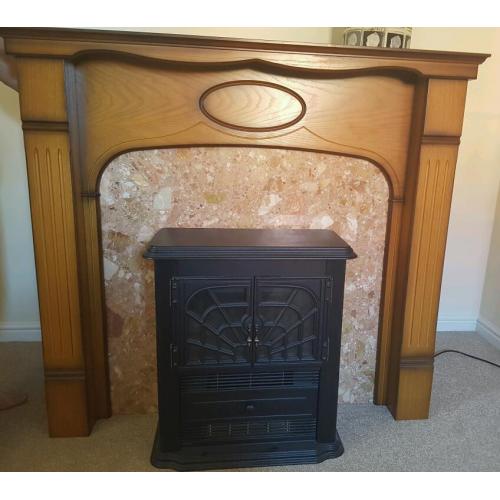 Fire Place with marbel surround and dimplex electric fire.