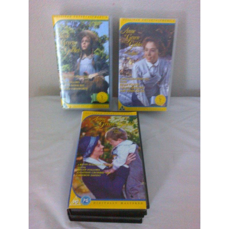 "ANNE OF GREEN GABLES" VIDEO BOXSET (6 VIDEOS)