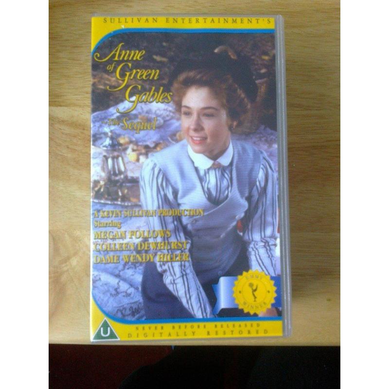"ANNE OF GREEN GABLES" VIDEO BOXSET (6 VIDEOS)