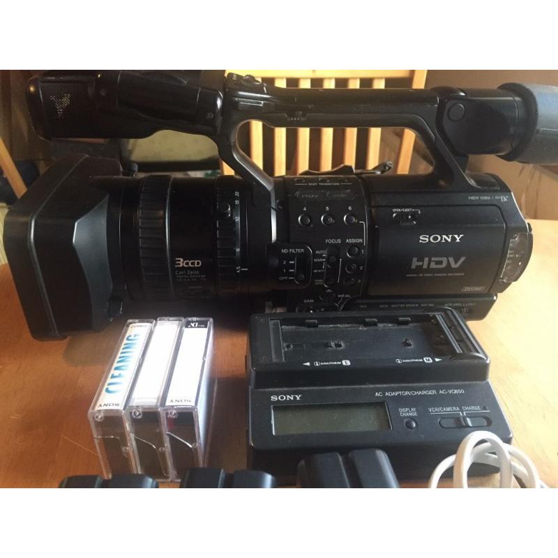 SONY HVR-Z1E w/Tapes, Carry Case, Batteries and firewire cable