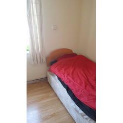 Nice Single Room with Double Bed in Bethnal Green