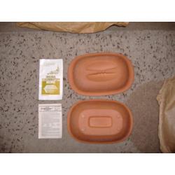 BRAND NEW VINTAGE Genuine Schlemmertopf Scheurich Keramik clay pot baker chicken brick & recipes