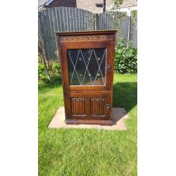 Oak Cabinet Drinks/Entertainment Cabinet