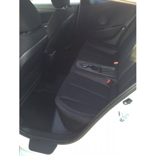 Hyundai Veloster 1.6 (still has manufacturer warranty)