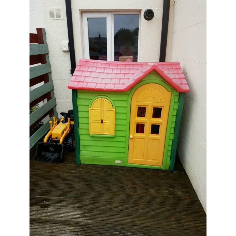 Child's Wendy house
