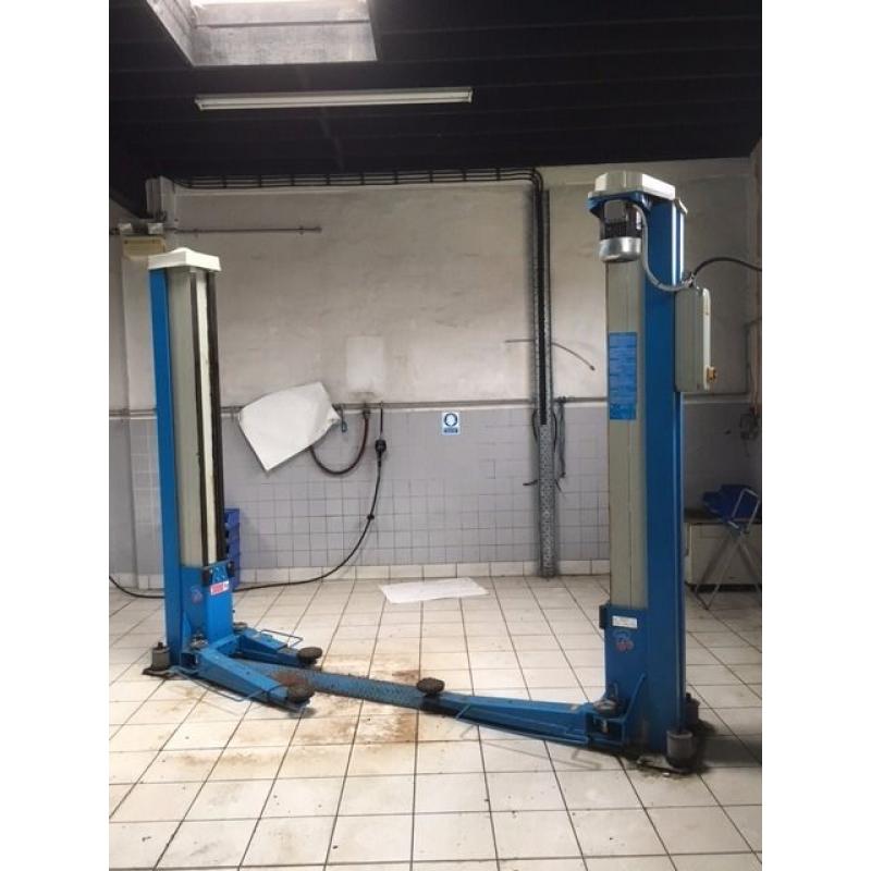 3 Ton Lifts