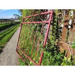 Old metal Gate