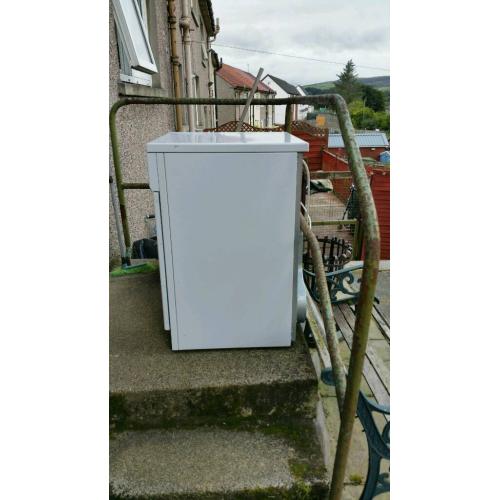 Condenser tumble dryer
