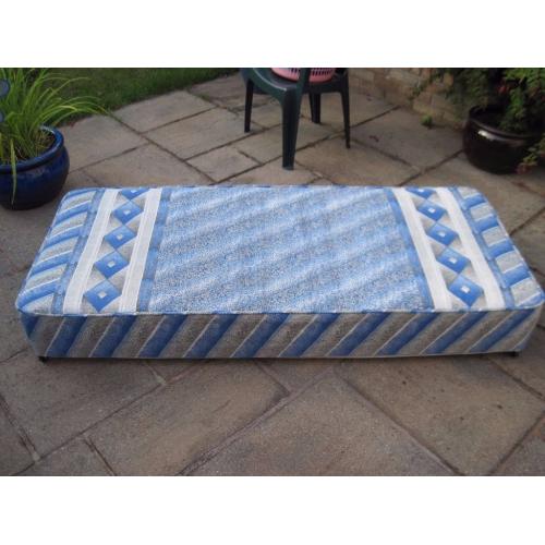 Pull out mattress on castor wheels