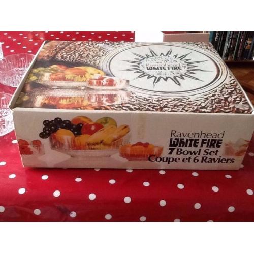 1970s ORIGINAL DESSERT BOWL SET, BOXED UNUSED, RAVENHEAD WHITEFIRE, 7 PCS, WHITEFRIARS, RETRO KITSCH