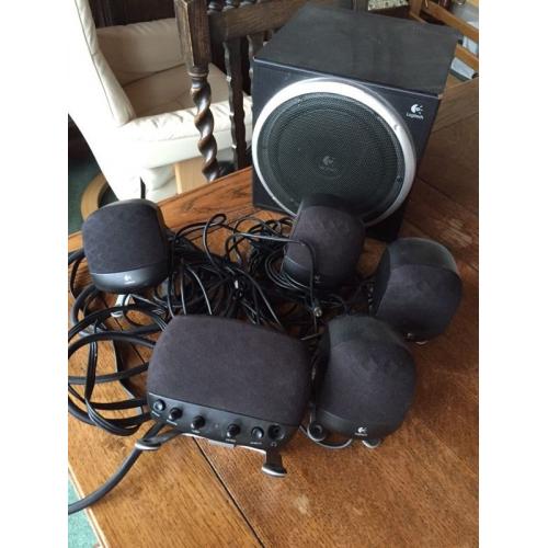Surround sound PC speakers 5.1 with bass sub woofer
