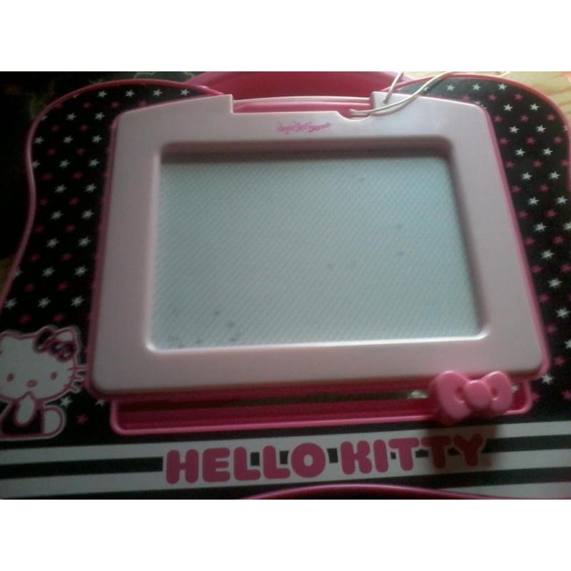 HELLO KITTY SCIBBLE PAD