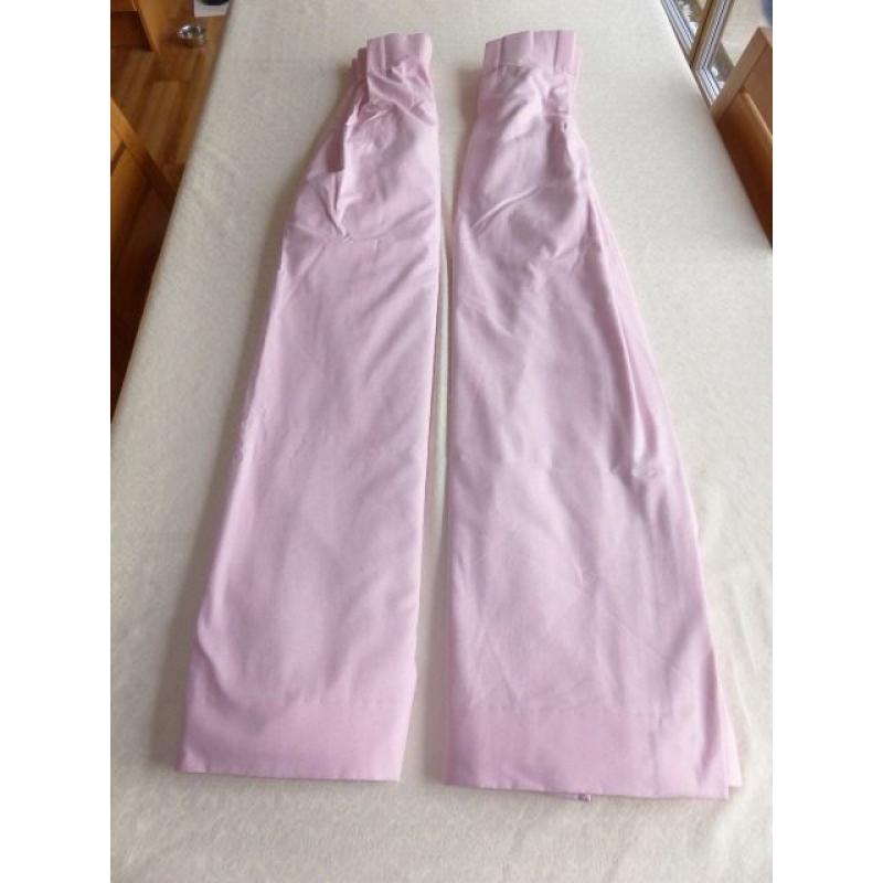 Baby Pink Pinch Pleat Curtins