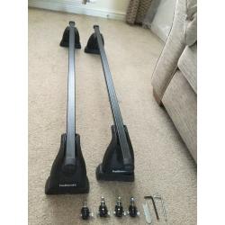 Halfords roof bars and feet