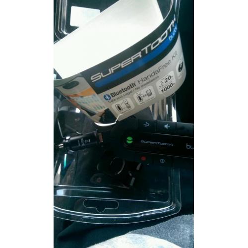 Hands free car kit. Hands/ free. Hands free. Speakerphone. Speaker phone