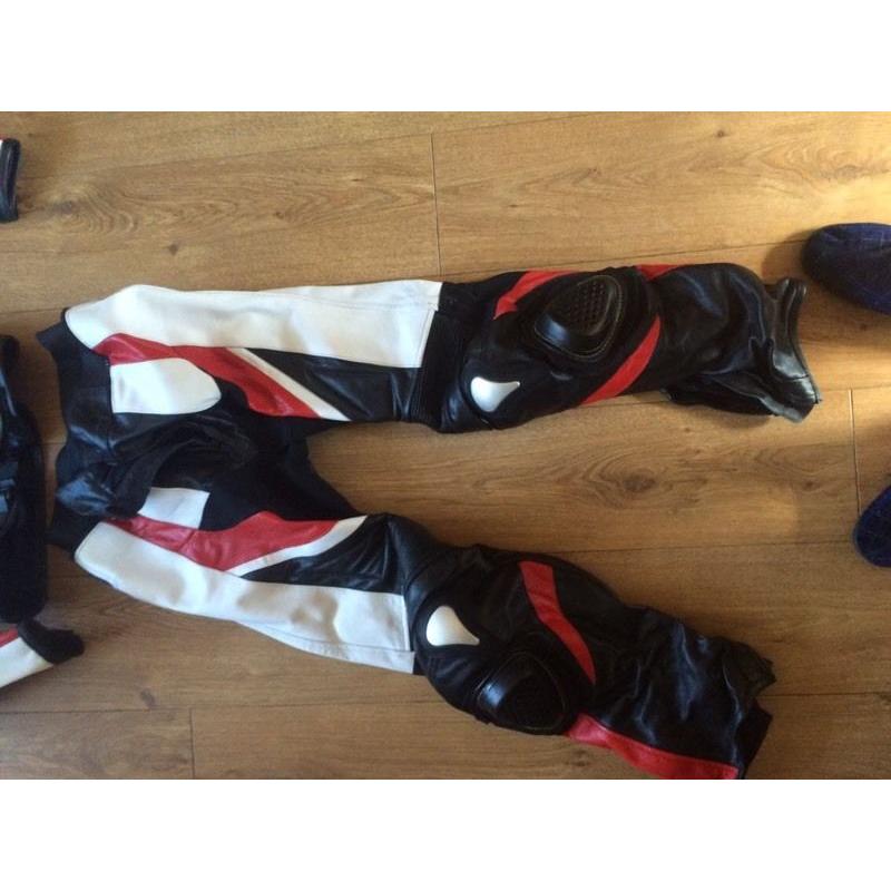 Race leathers