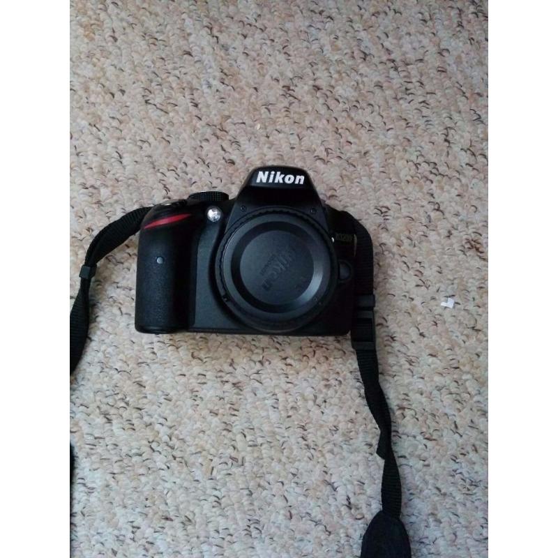 Nikon DSLR (D3200) w/ 2 lenses and spare battery