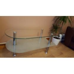 Coffee table - practically new