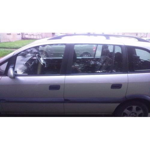 Sold opel zafira urgent
