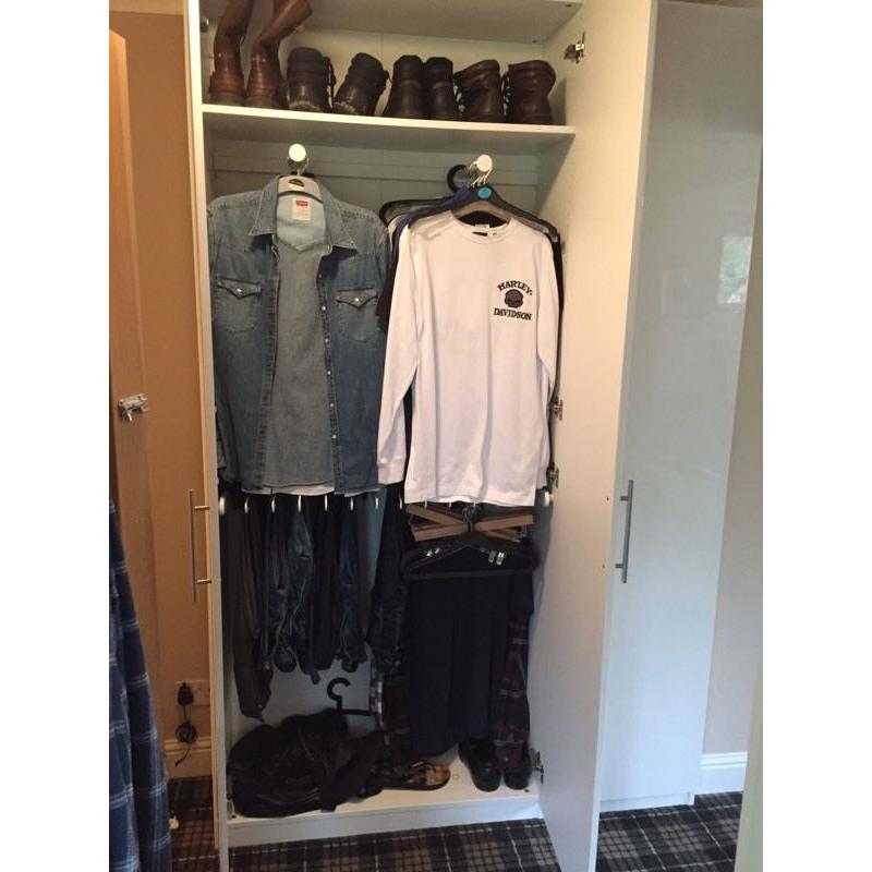 Wardrobe in like new condition