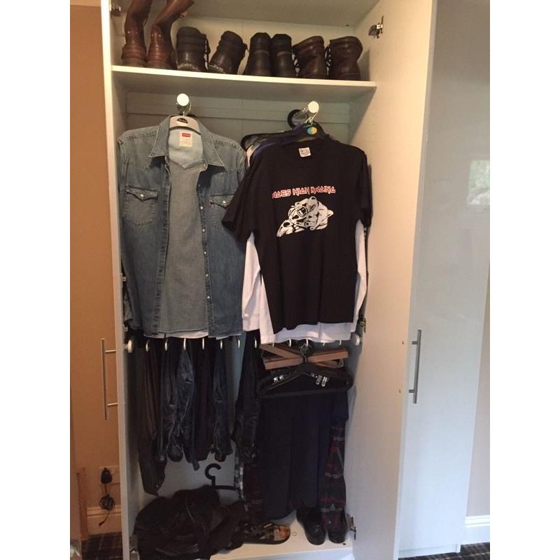 Wardrobe in like new condition