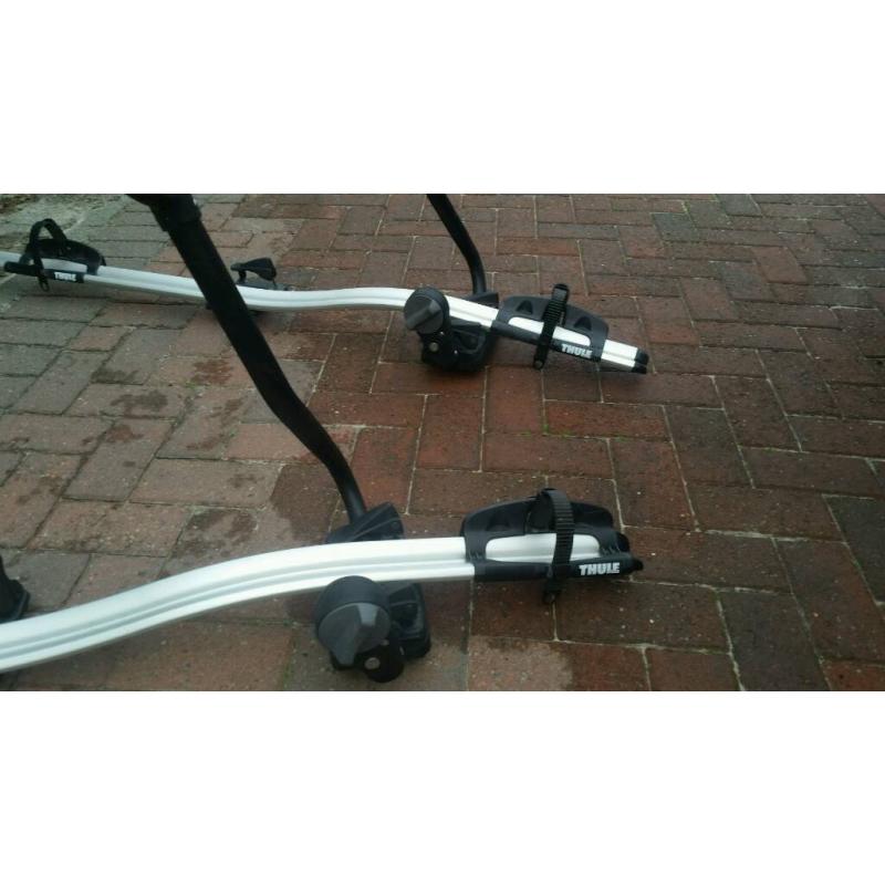 Thule 591 cycle carrier X 2
