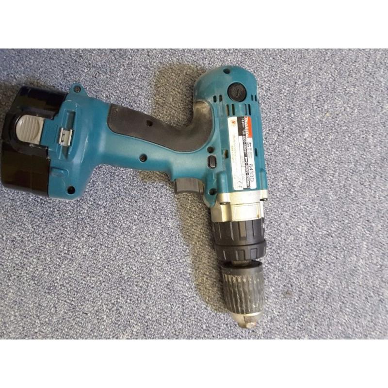 Makita 14.4V drill