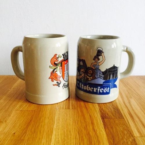 2 half litre ceramic beer steins / mugs octoberfest hamburg