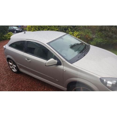 VAUXHALL ASTRA 1.8 SRi with exterior pack