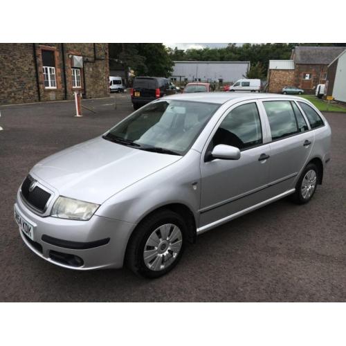 5404 Skoda Fabia Ambiente 1.4 Estate Silver 68997mls