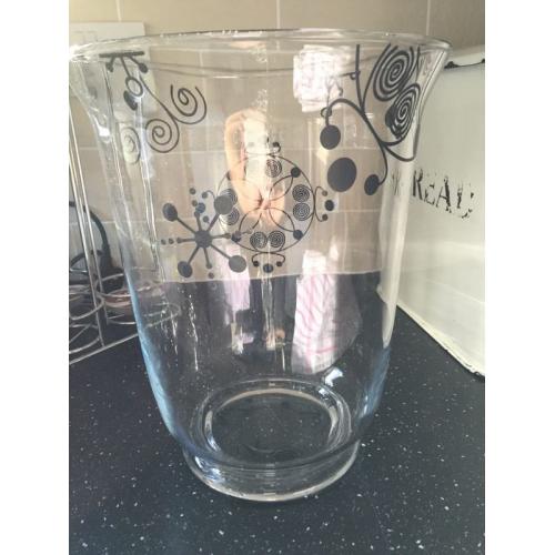 Large glass candle holder with black pattern