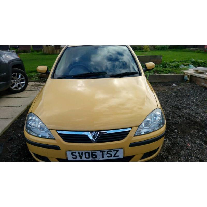 Vauxhall Corsa SXi "Plus", 32,629 Miles, Mot'd 04/2017, One prev owner.
