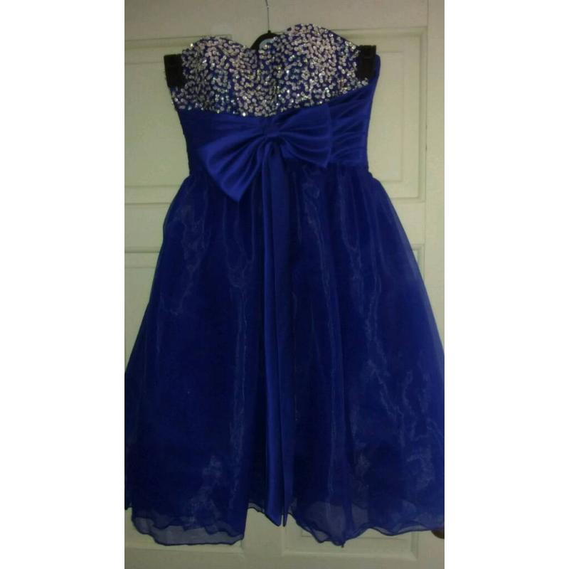 BLUE DRESS