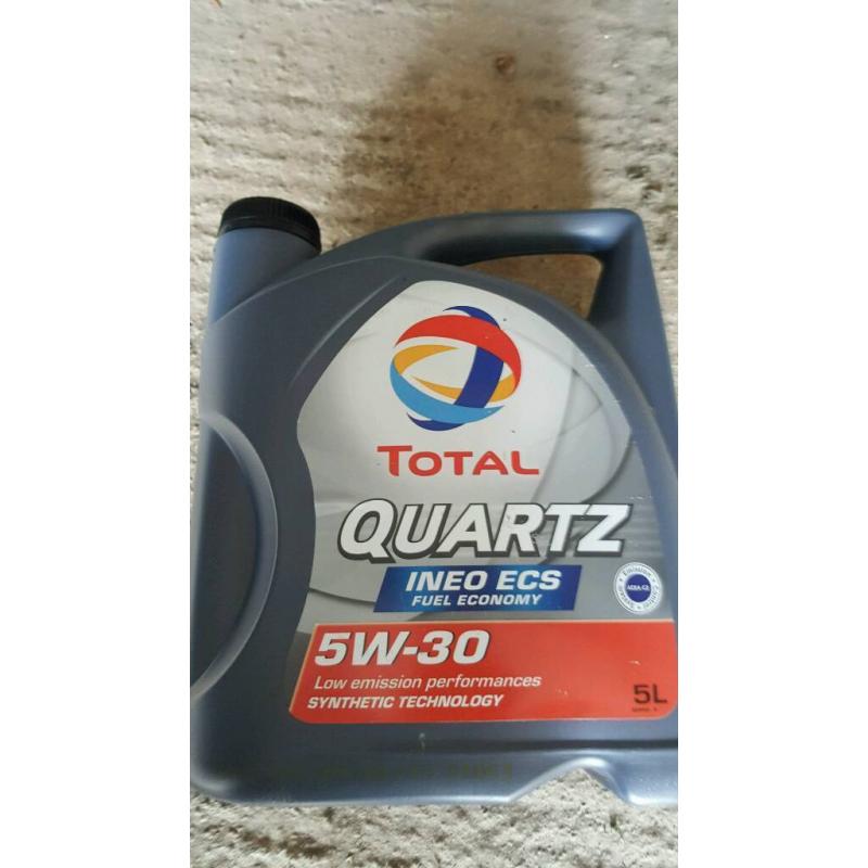 Total 5w-30 synthetic oil