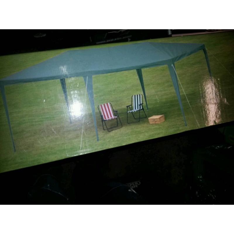 Extra large gazebo b.n.i.b