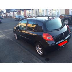 Renault Clio 2007 Mk3. 1.4 Petrol. Very low mileage.
