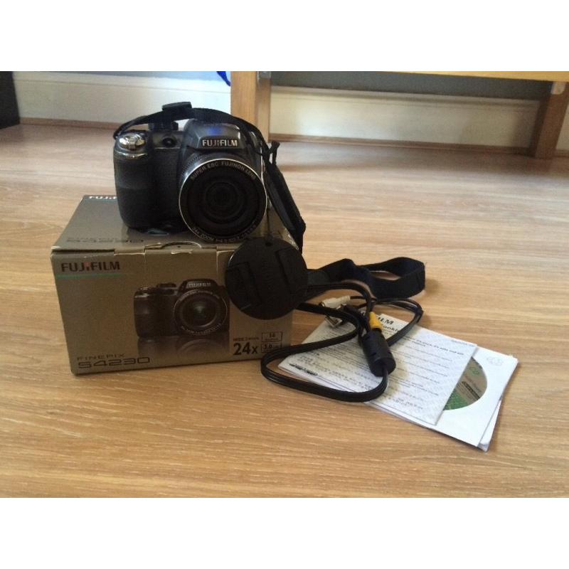 Fujifilm S4230 - fantastic quality!