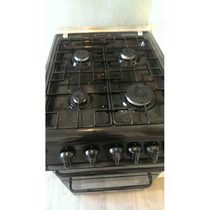 Gas cooker