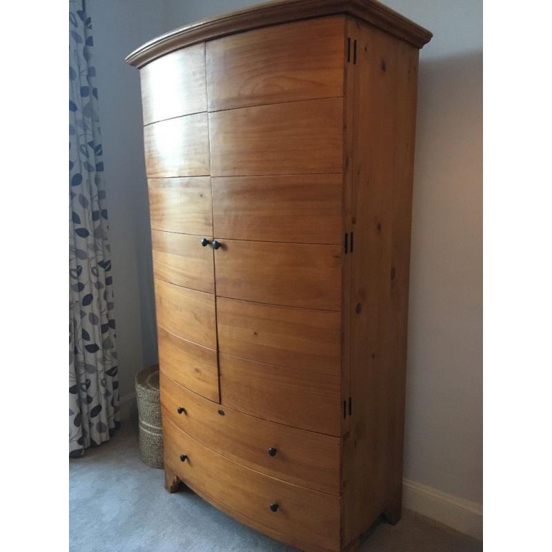Solid wood King size bed, excellent condition